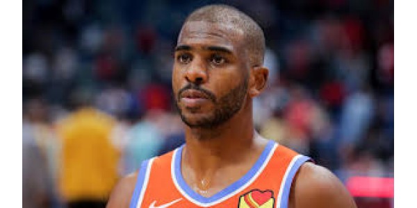 Chris Paul crece en adversidad